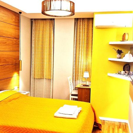 Central Comfy Apartment Tirana Extérieur photo
