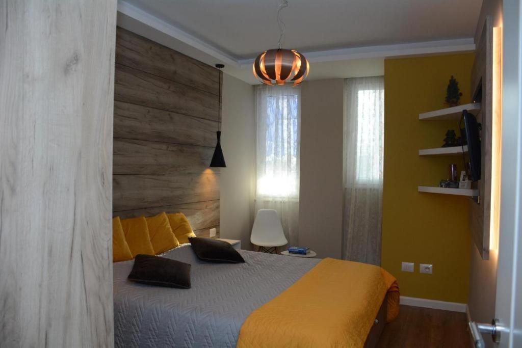 Central Comfy Apartment Tirana Extérieur photo
